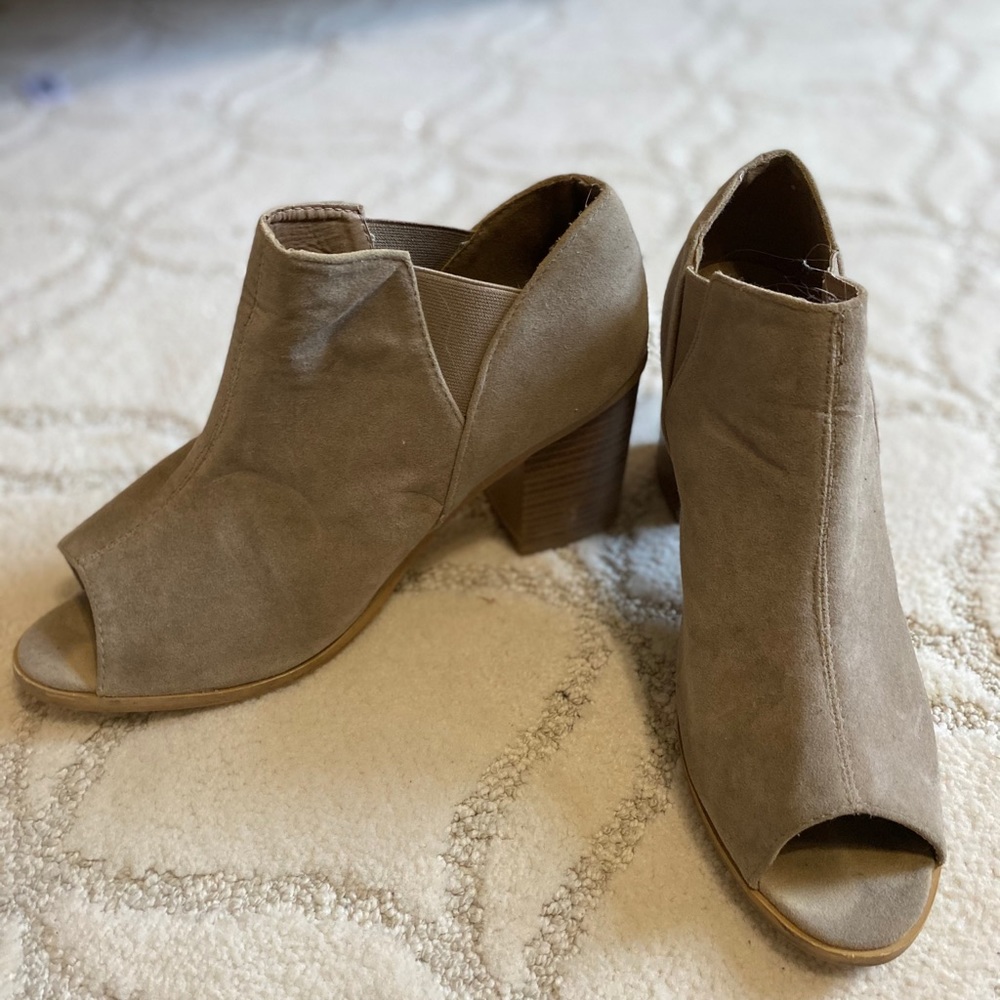 Women Dress booties